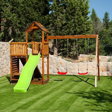 Lina - Pool And Sea View Starigrad Paklenica