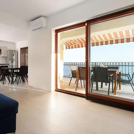 Lina - Pool And Sea View