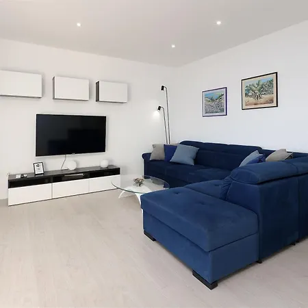 Appartement Lina - Pool And Sea View *
