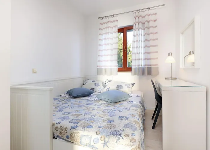 Daire Lina - Pool And Sea View